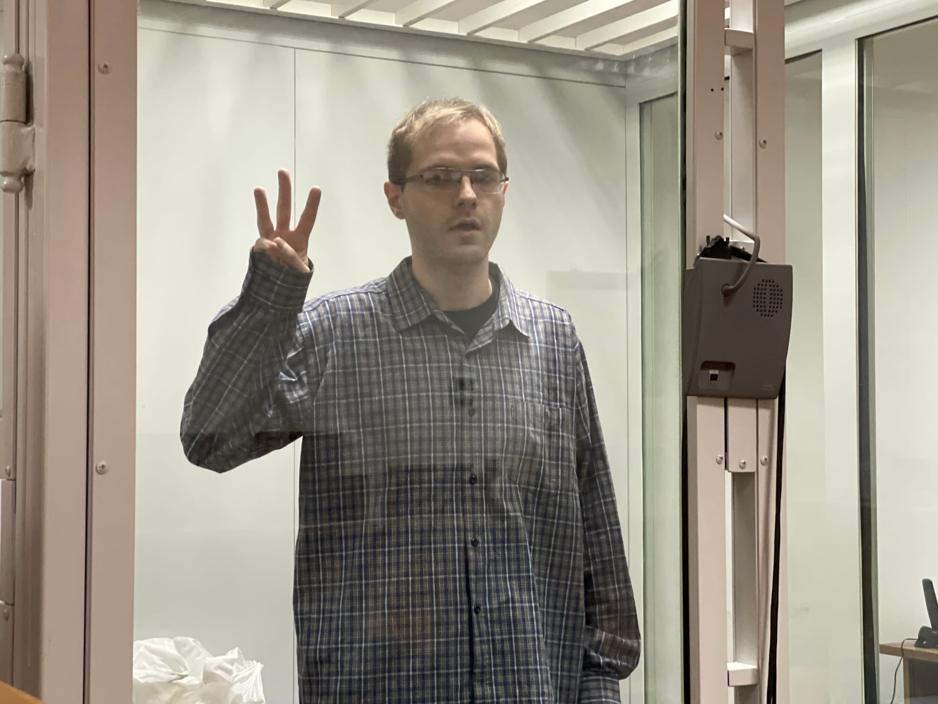 Артем Хорошилов во время заседания суда, 04.12.2025