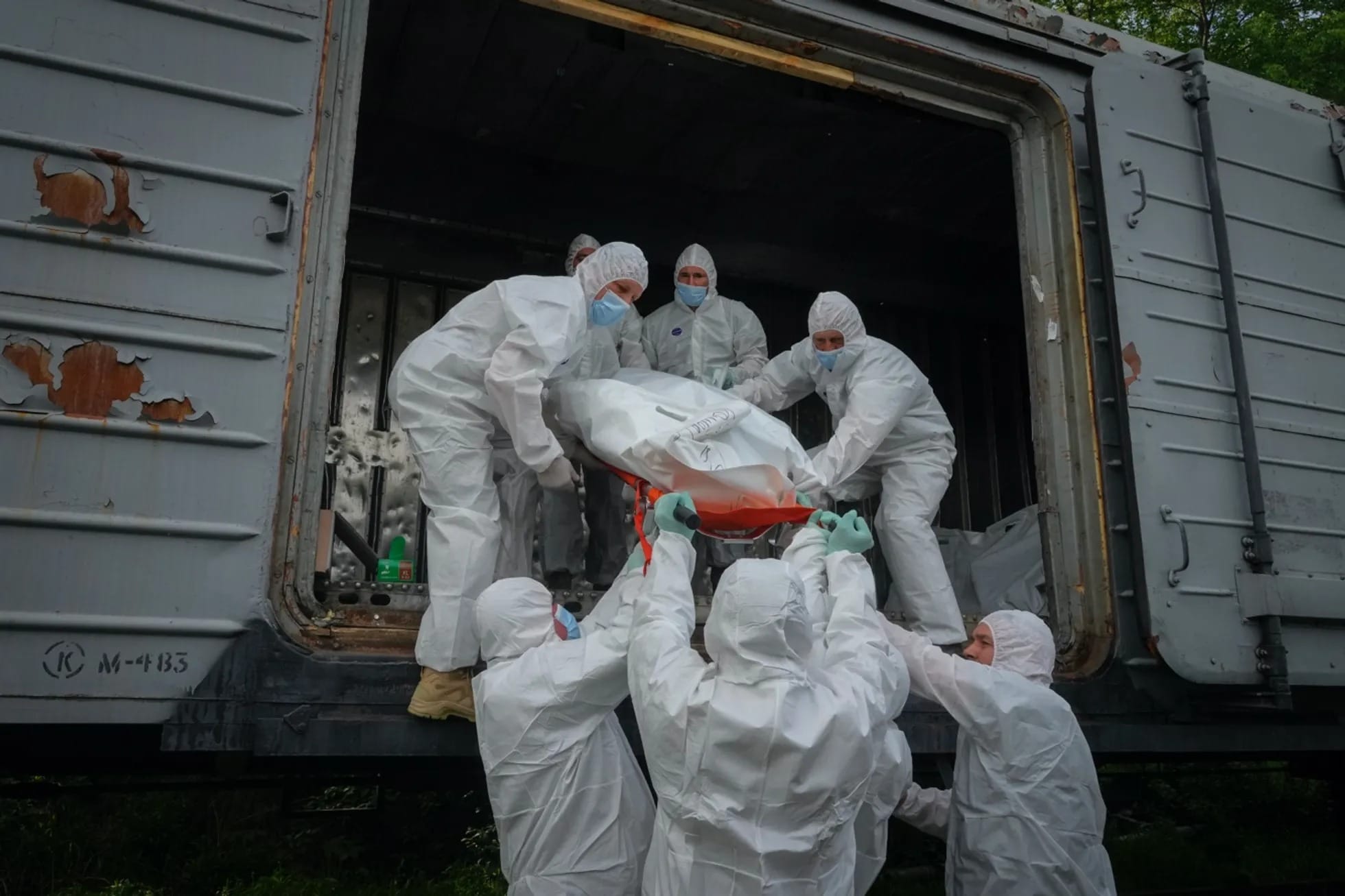 «Укрзалізниця»: в вагонах-рефрижераторах в Украине лежат уже около 270 трупов российских военных. Их никто не забирает