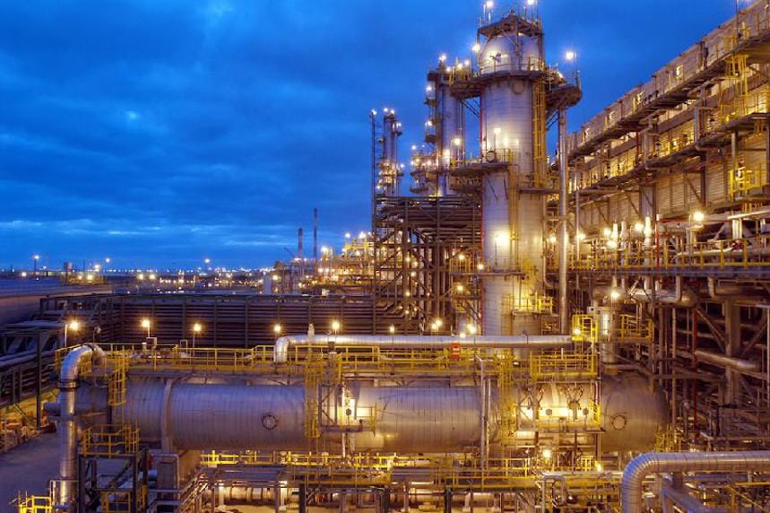 На крупнейшем нефтяном месторождении Казахстана произошел взрыв