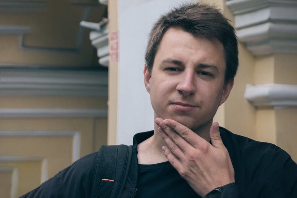 Администратор канала «Как-то вот так» обвиняется в вымогательстве в отношении директора по особым поручениям «Ростеха» Василия Бровко