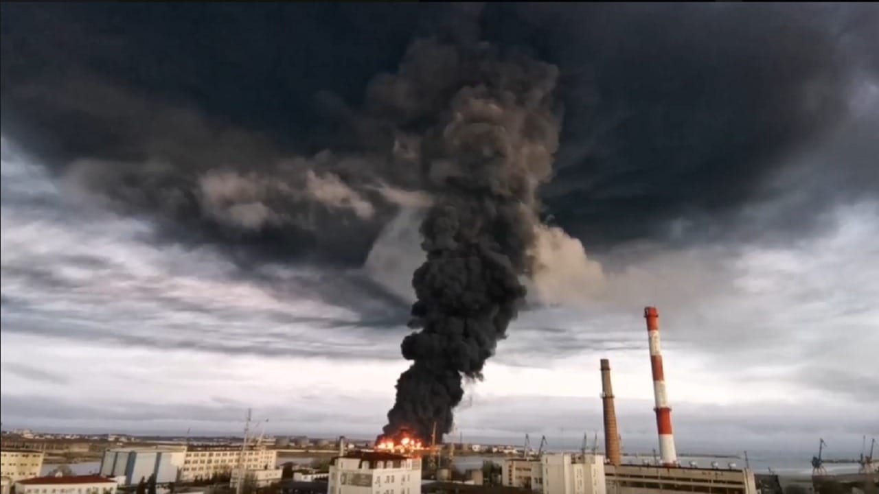 В ВСУ назвали удар по нефтебазе в Севастополе подготовкой к контрнаступлению