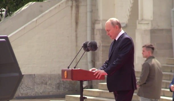 «Вы фактически остановили гражданскую войну» — Путин поблагодарил военных за то, что ничего не произошло