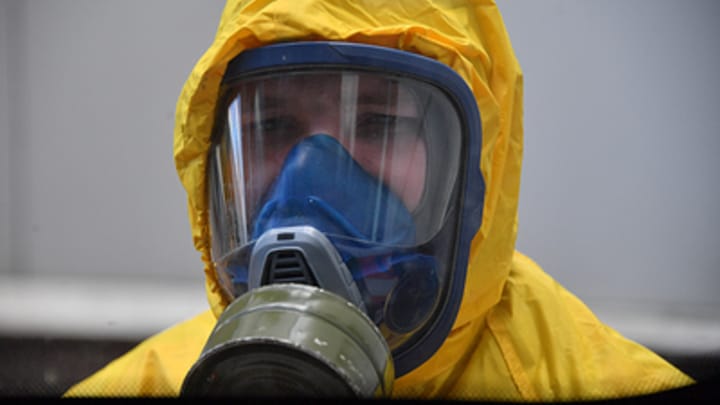 В США уничтожены последние известные запасы химоружия, но оно остается у России и Сирии — эксперт по химоружию