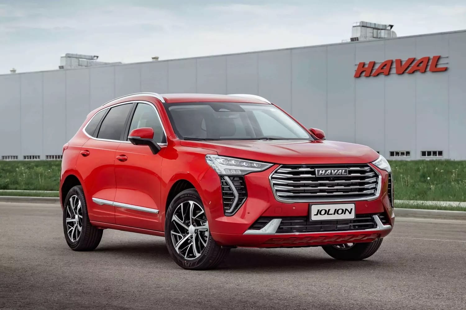 Китайский автопром намерен захватить бюджетный сегмент российского рынка, который занимает «АвтоВАЗ» — китаисты