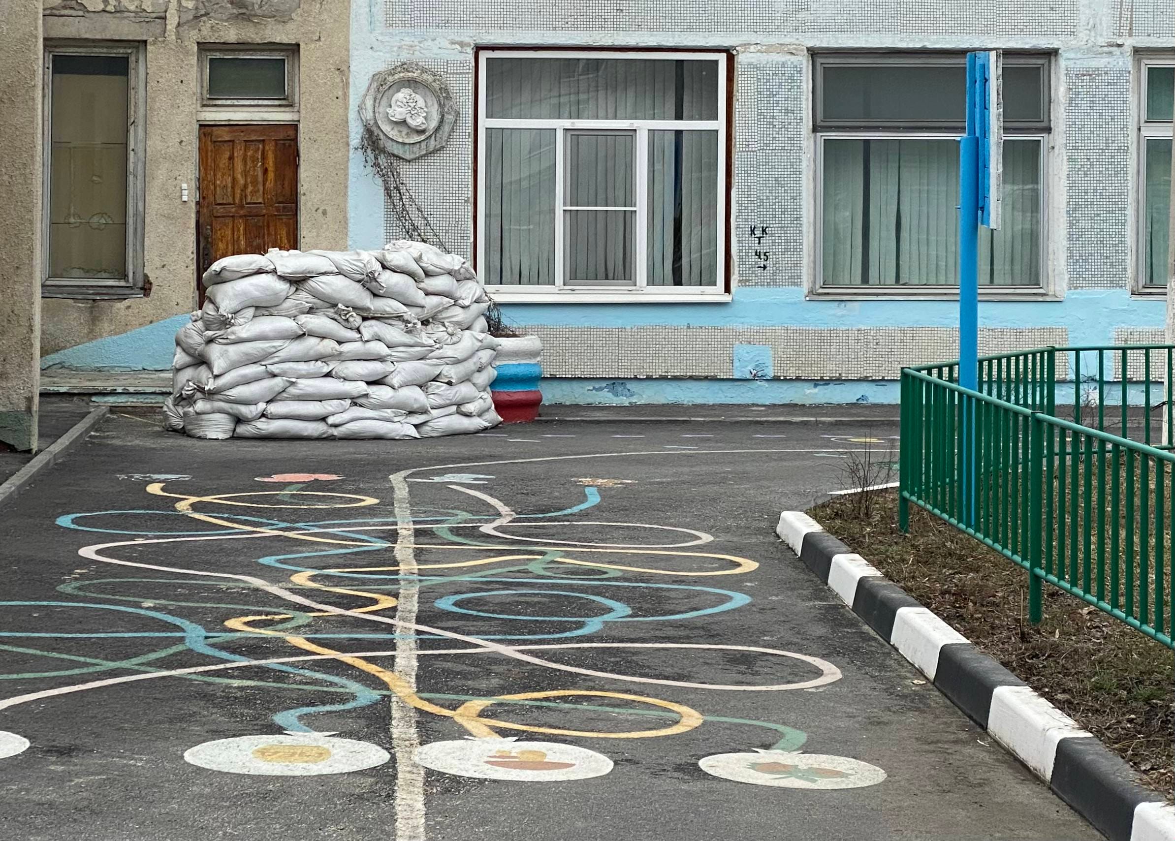 «Путь до УИК — это полоса препятствий»: как Белгородская область голосует в военных условиях. Репортаж The Insider