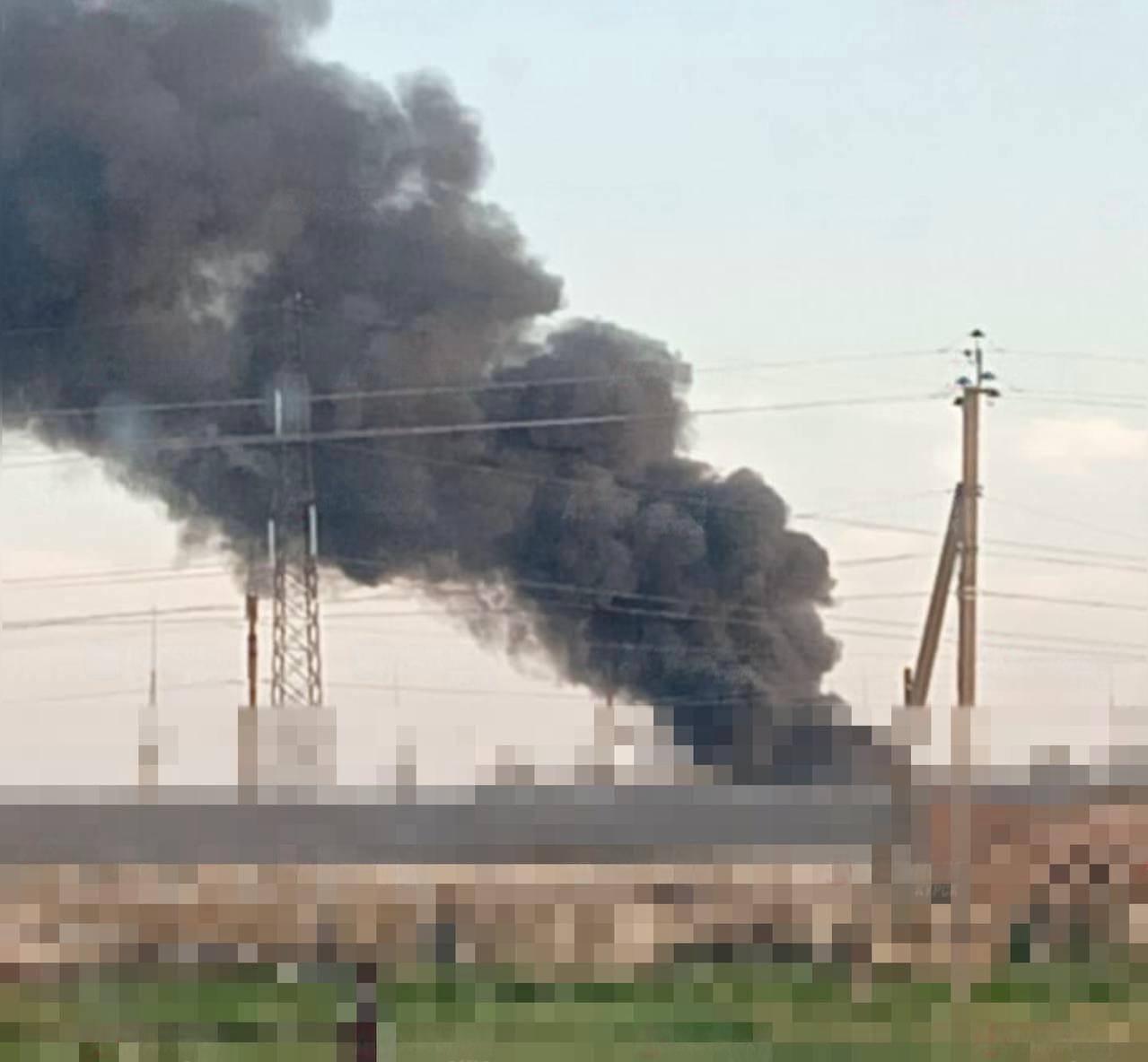 В Курчатове, где расположена Курская АЭС, пропало электричество из-за атак дронов 