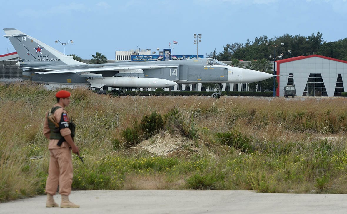 Bloomberg: Россия близка к соглашению с сирийскими боевиками о сохранении своих военных баз в стране