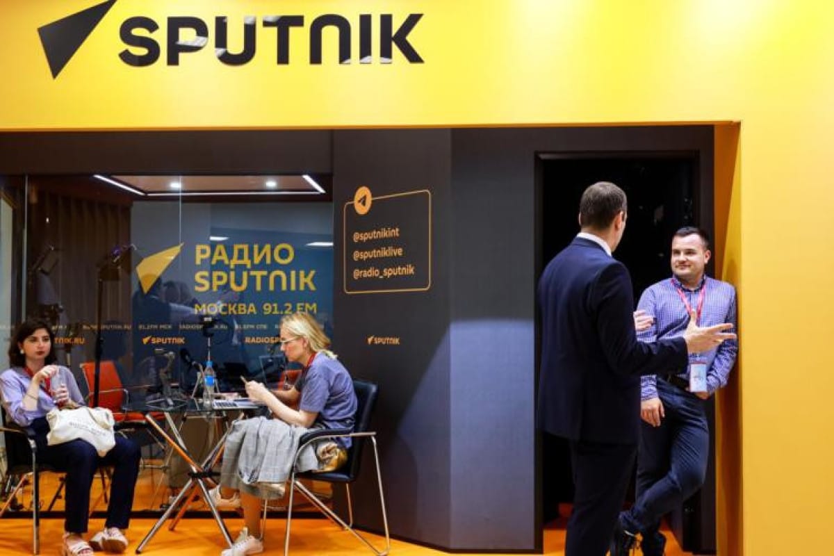 Полиция пришла с обыском в офис «Sputnik Азербайджан» в Баку. Российское агентство продолжало работать, несмотря на запрет — СМИ