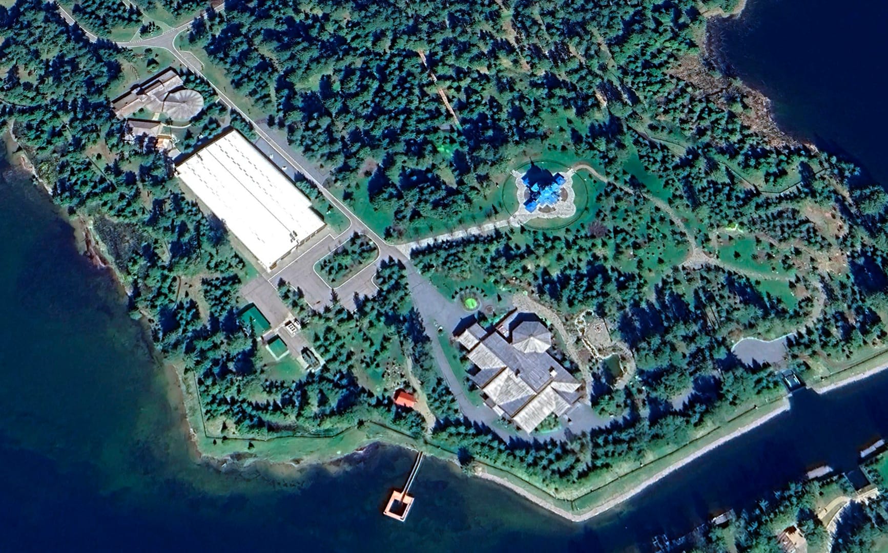 Таинственная атака украинских беспилотников на резиденцию Путина. Хроника кремлевского фейка