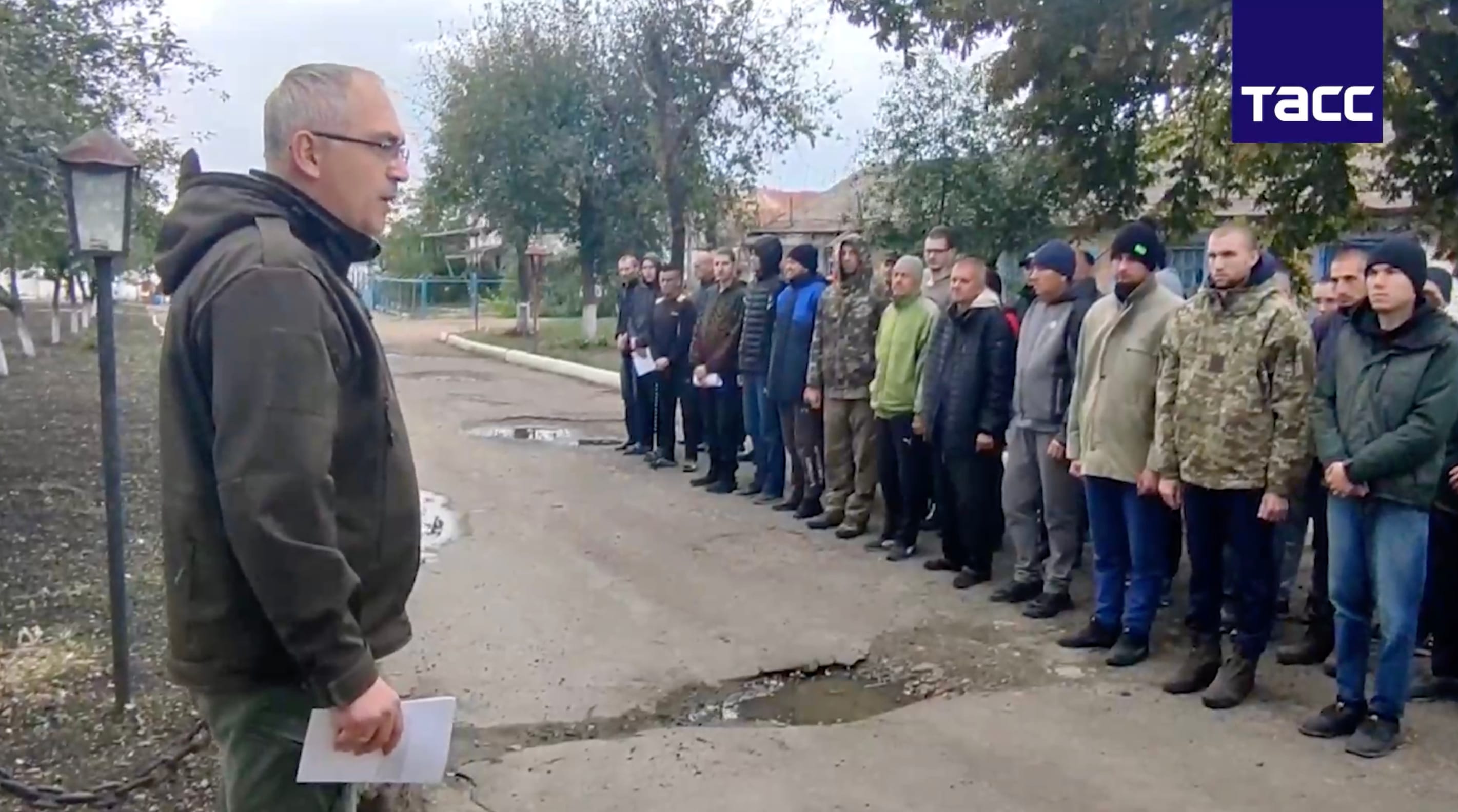 Военнопленных украинцев из колонии в Еленовке заставили голосовать за присоединение «ЛДНР» к России — ТАСС