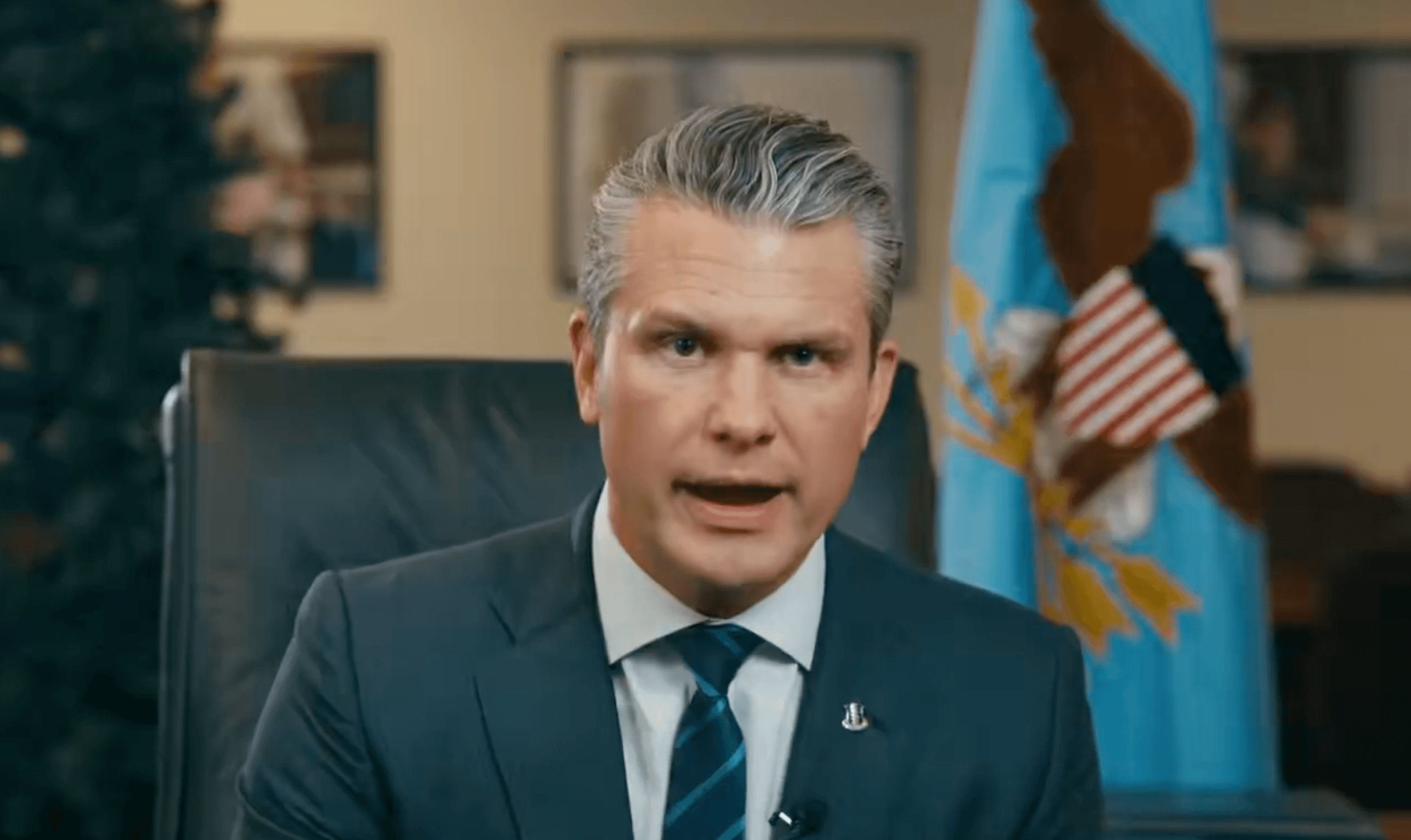 Пентагон внедряет платформу GenAI.mil — чат-бот, который, по словам главы военного ведомства, «сделает США более смертоносными»