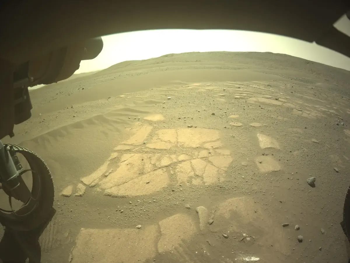 Марсоход Perseverance впервые проехал по маршруту, составленному ИИ Anthropic Claude