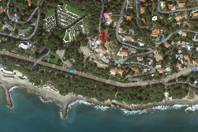 Основной дом, вид с Google Maps