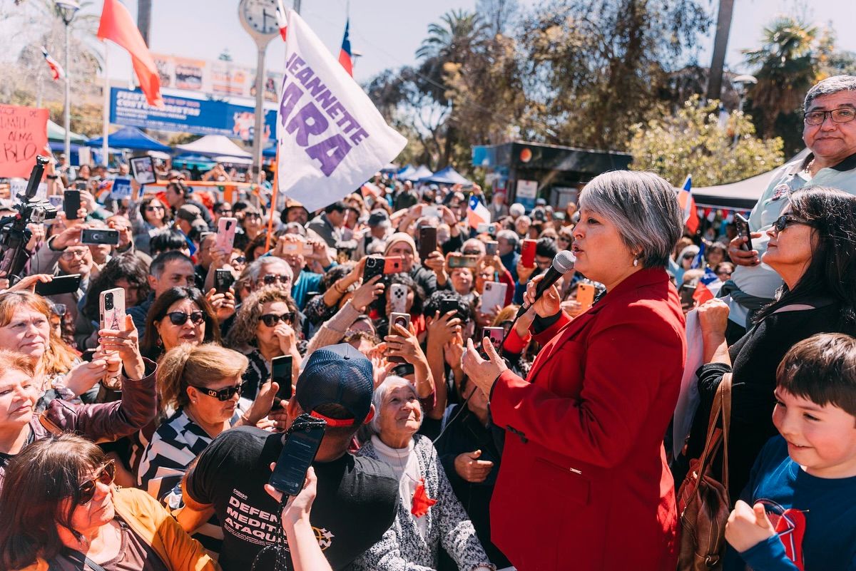 Кандидат в президенты от правящих «левых» Жаннетт Хара