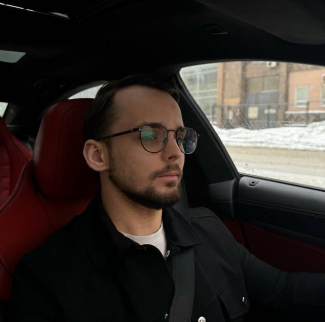 Павел Углянский