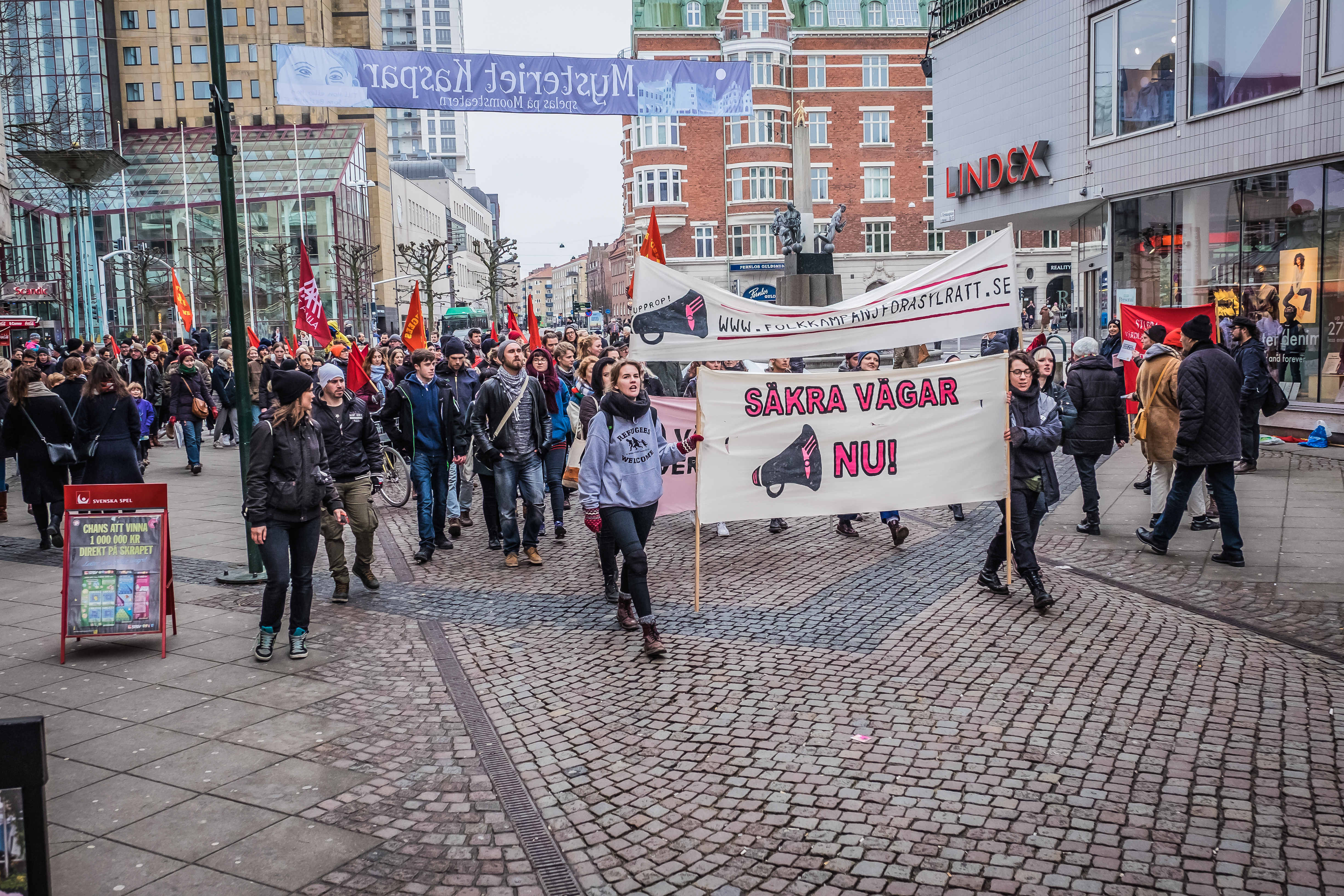 Демонстрация в поддержку беженцев в Мальме. Февраль 2016 года